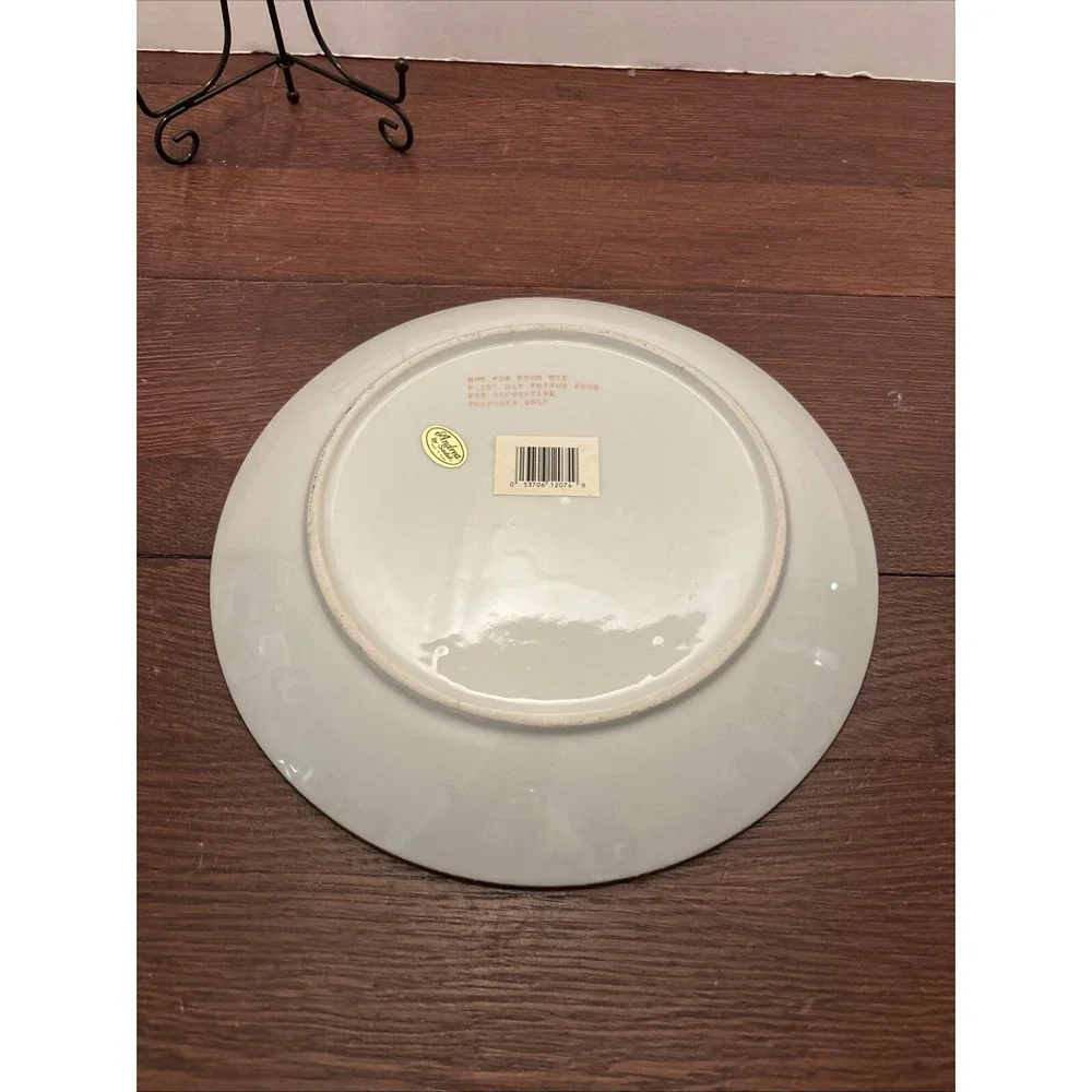 Fluer‎ de Lis plate by Andrea Sadek dark green Gold Decorative 10